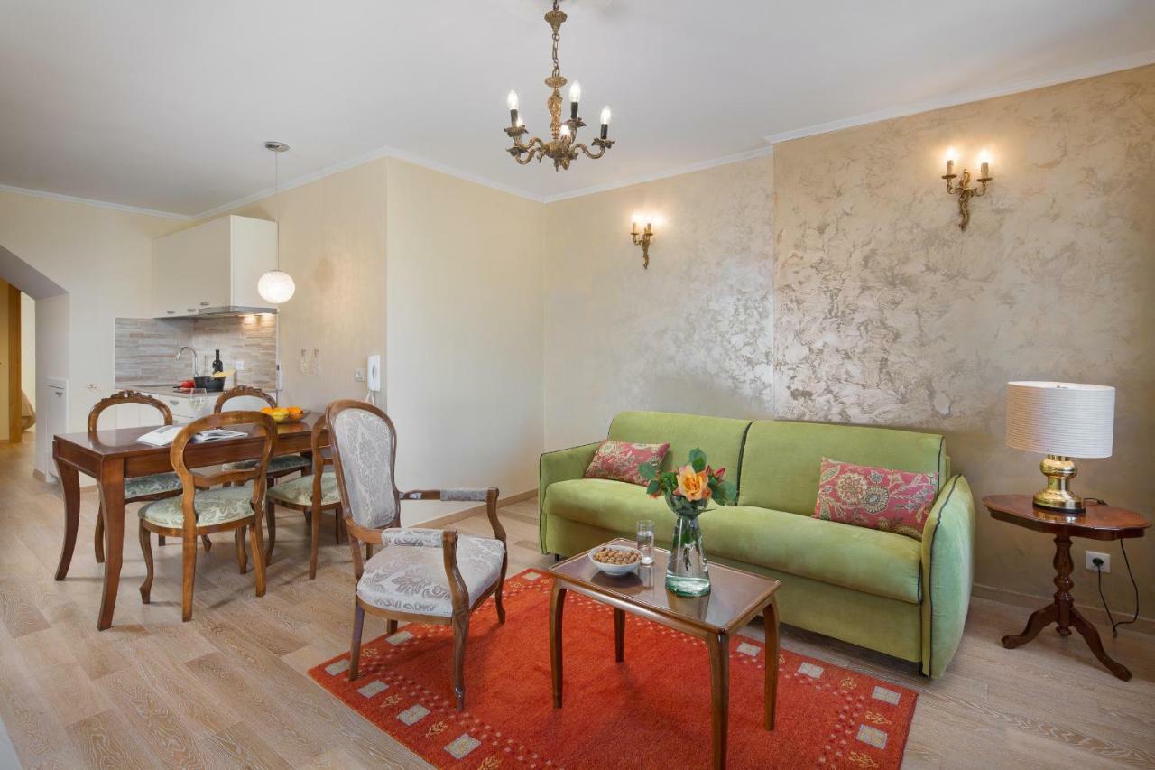 Valdibora Sea View Residence Rovinj Kültér fotó